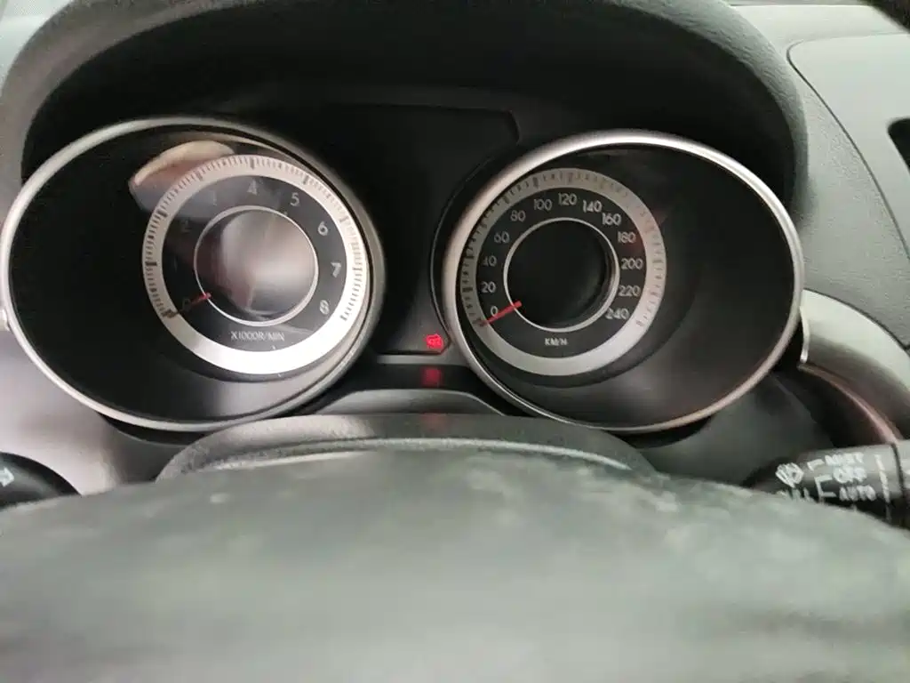 Фото 4 - Besturn X80