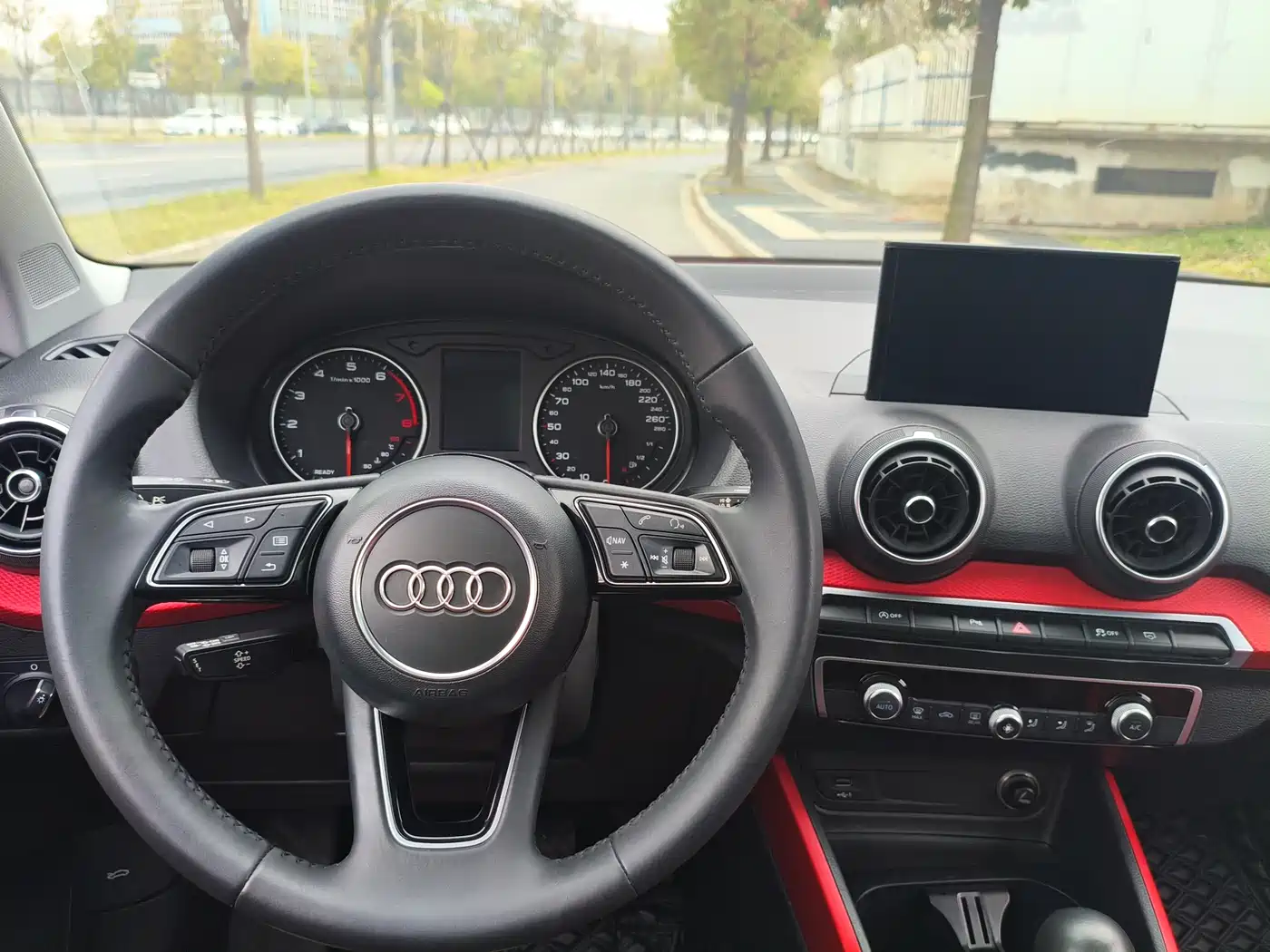 Audi Q2L 2018 35 TFSI Fashion Dynamic China VI фото 6