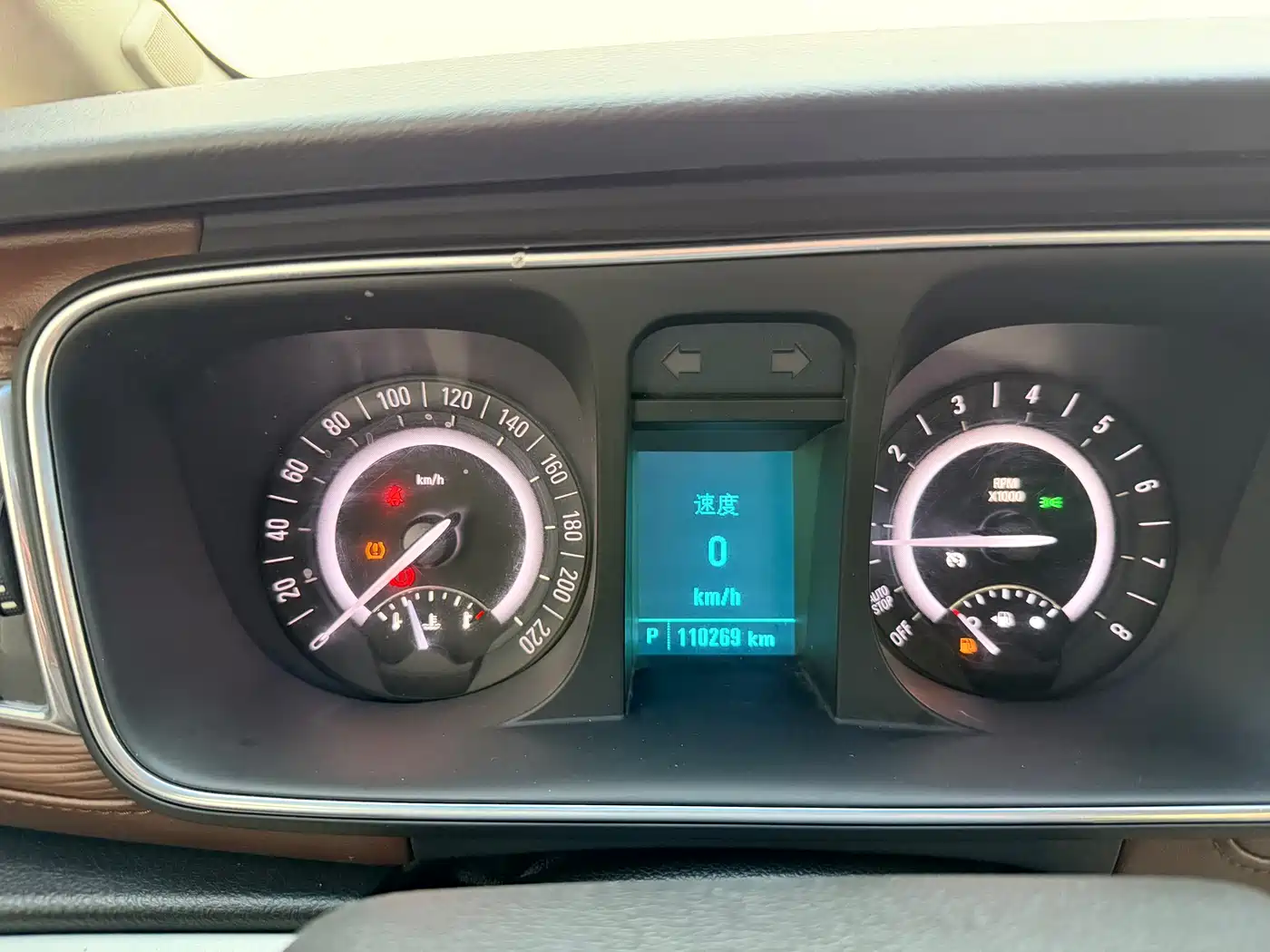 Buick GL8 2018 28T Comfort China VI фото 16
