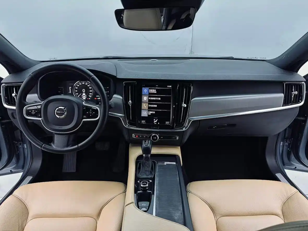 Фото 5 - Volvo S90