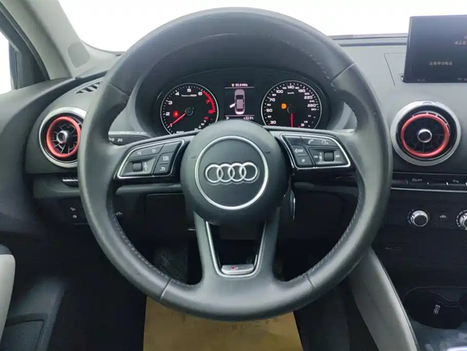 Audi A3 2019 Limousine 35 TFSI Fashion China V фото 15