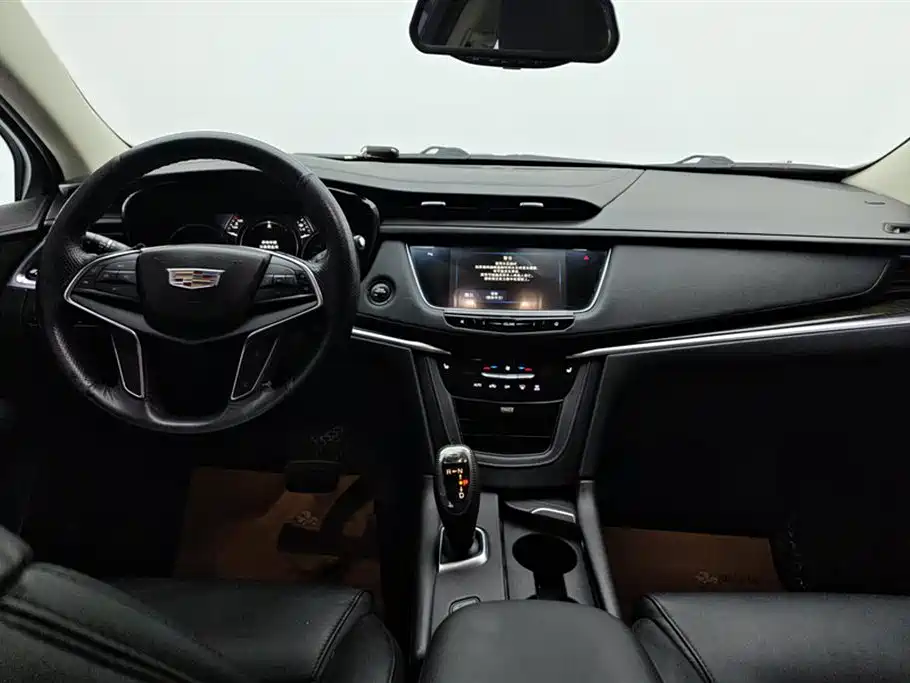 Cadillac XT5 2018 25T Luxury фото 12