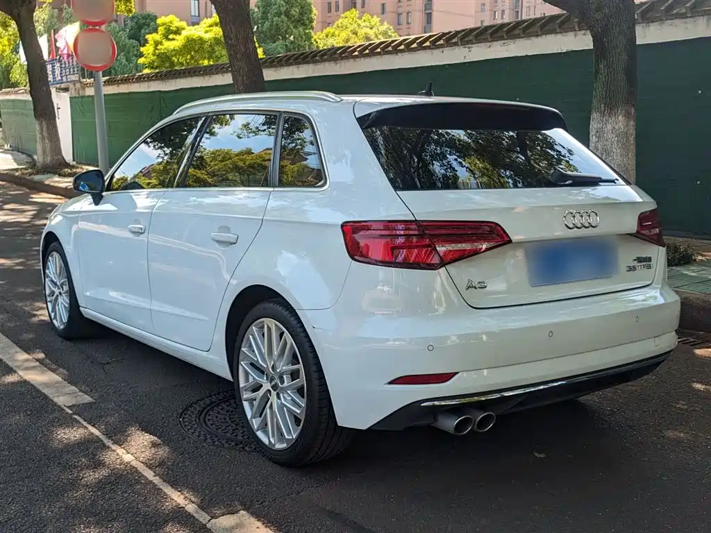 Audi A3 2019 Sportback 35 TFSI Style China VI фото 14