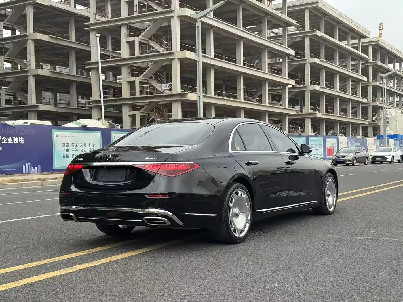 MERCEDES-BENZ S CLASS