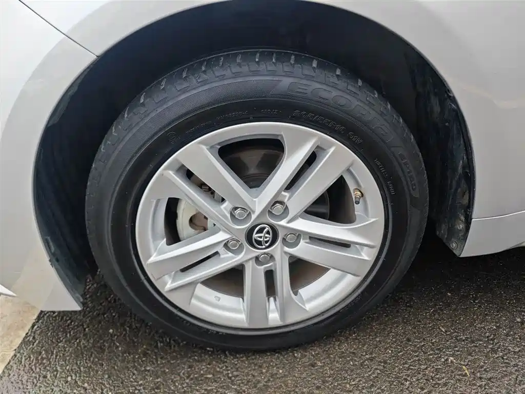 Toyota Levin 2022 185T CVT Luxury Edition фото 25