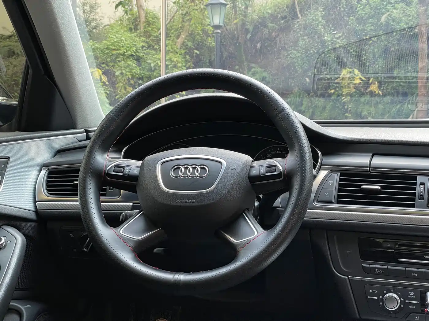 Audi A6L 2014 TFSI Comfort фото 16