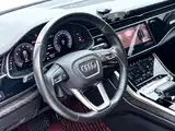 Фото 7 - Audi Q8