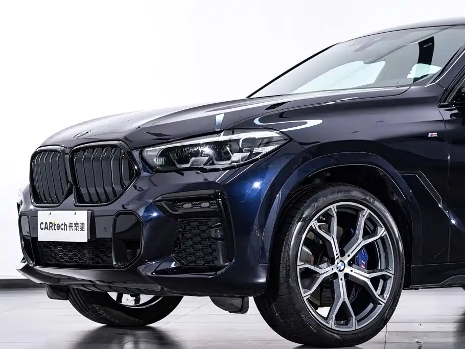 BMW X6 2023 2022 Facelift xDrive30i M Sport Package