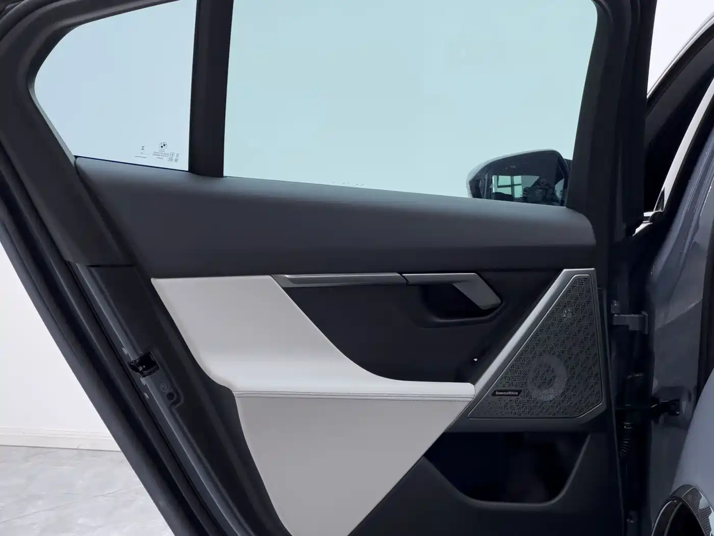BMW M5 New Energy 2025 2025 M5