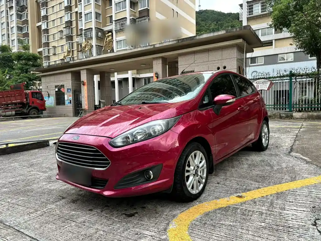 Ford Fiesta 2014 2013 Hatchback 1.5L Automatic Fashion