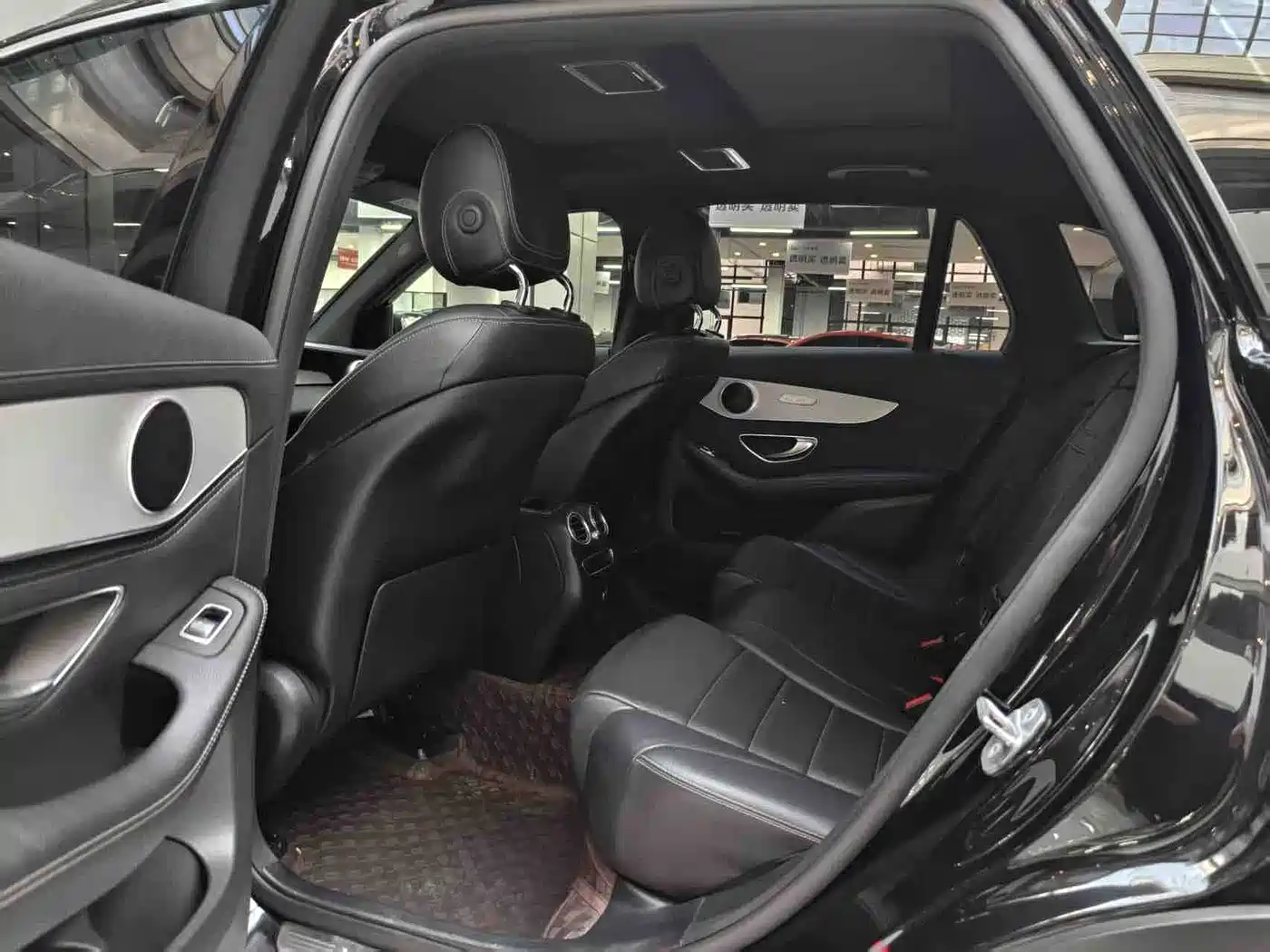 Mercedes-Benz GLC 2020 GLC 260 L 4MATIC Dynamic фото 6
