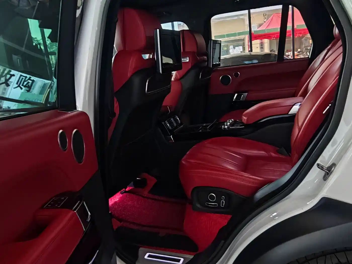 Land Rover Range Rover 2015 3.0 TDV6 Vogue фото 6