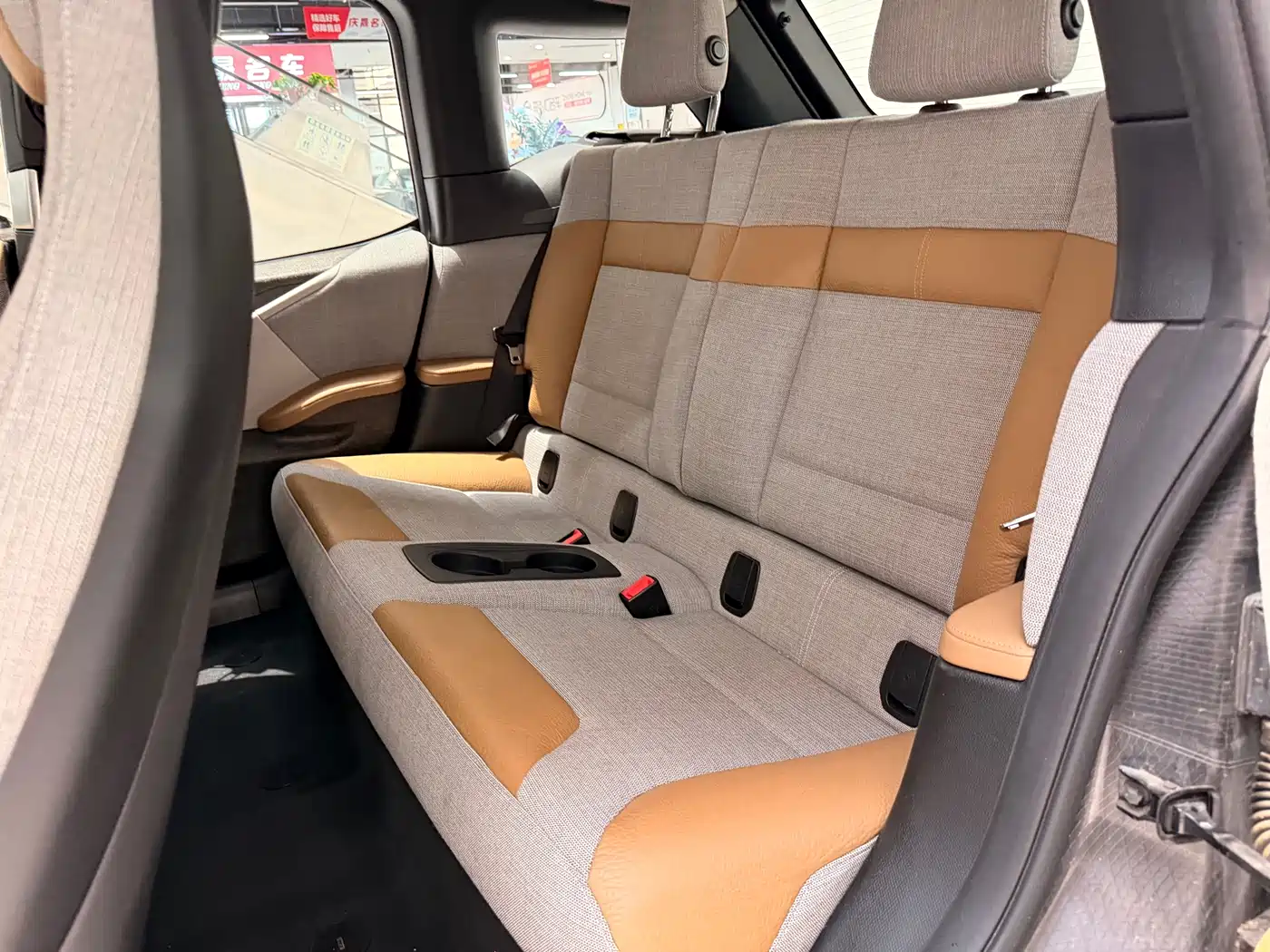 Photo 12 - BMW i3 (Import)