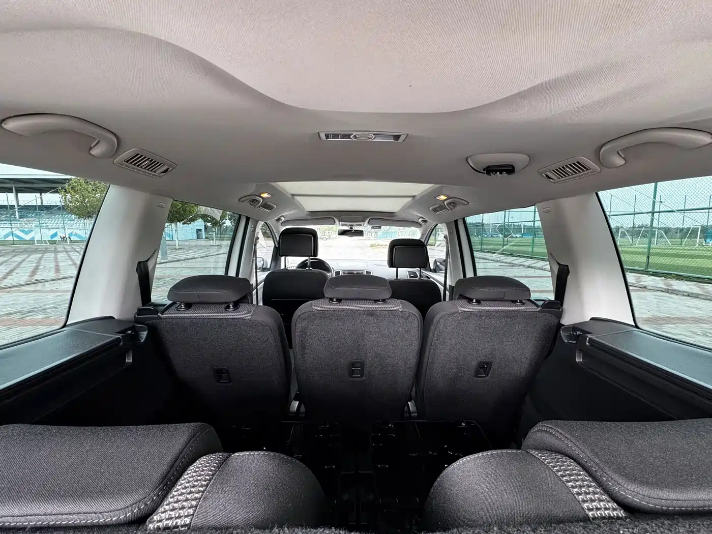 Volkswagen Sharan 2016 2014 2.0TSI Standard