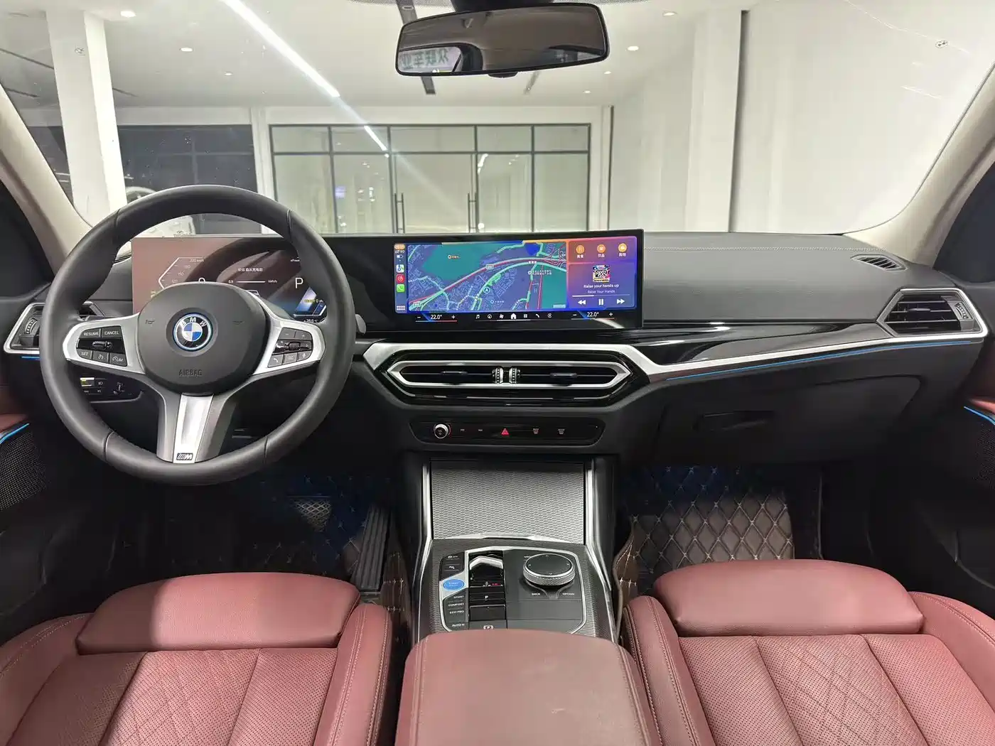 BMW I3