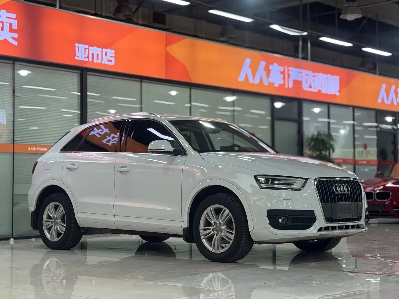 Audi Q3 2015 35 TFSI Comfort фото 3