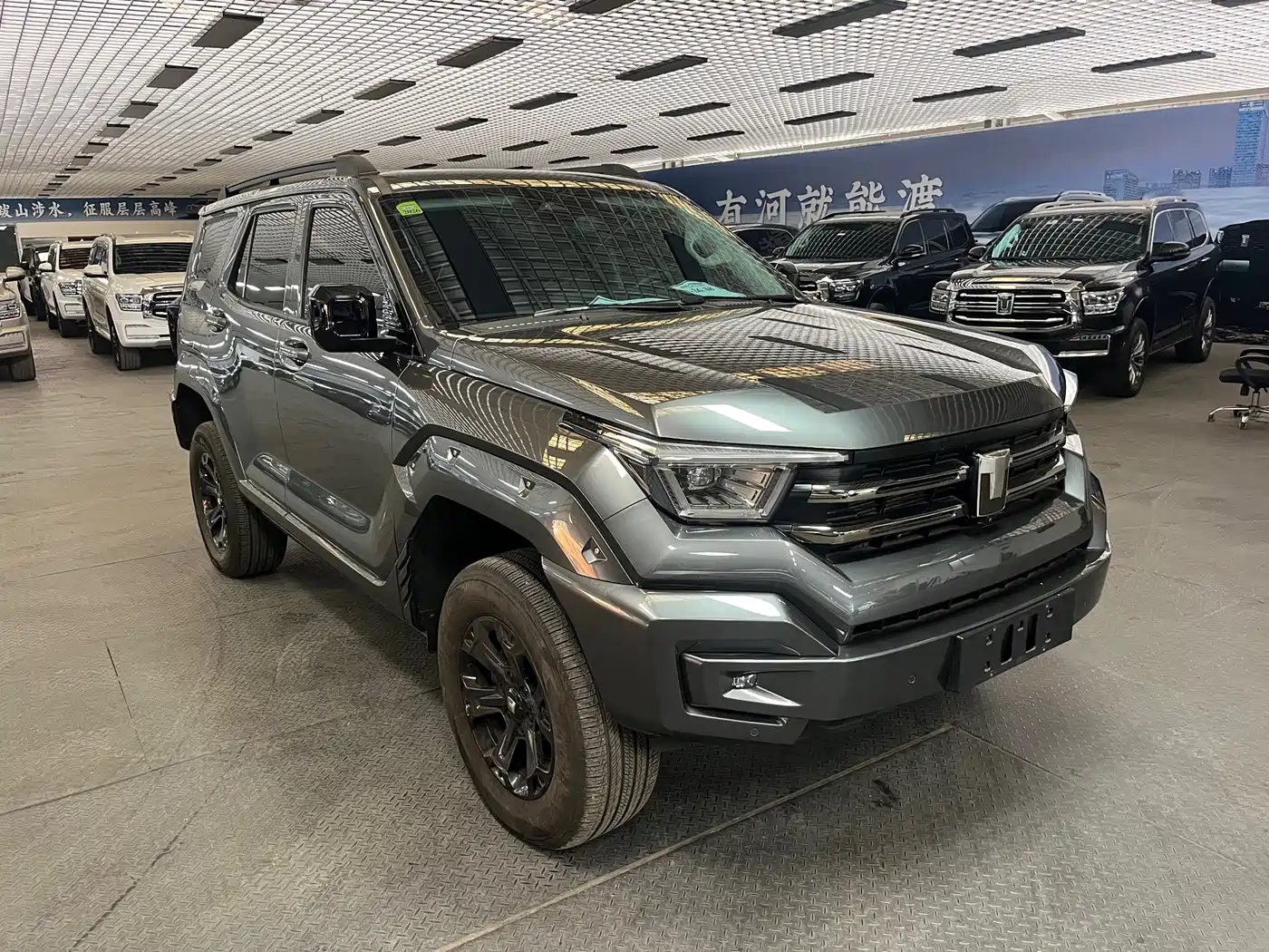 TANK TANK 400 NEW ENERGY