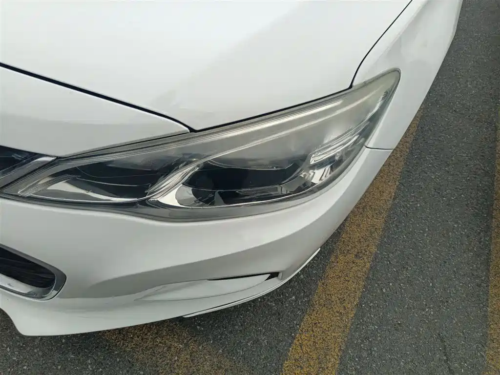 Chevrolet Cavalier 2016 1.5L Automatic Enjoyment Edition фото 24
