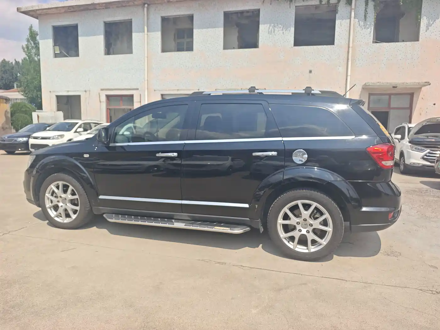 Dodge Journey 2014 2013 Model 2.4L 2WD Premium Edition
