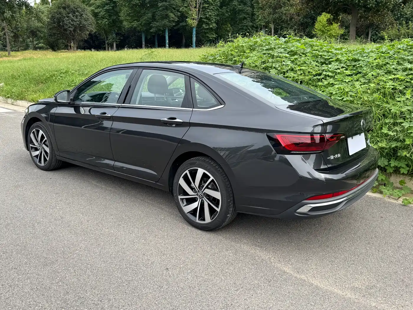 Volkswagen Sagitar 2026 2026 Model Year Facelift 30 Million Special Edition 300TSI DSG Premium Edition