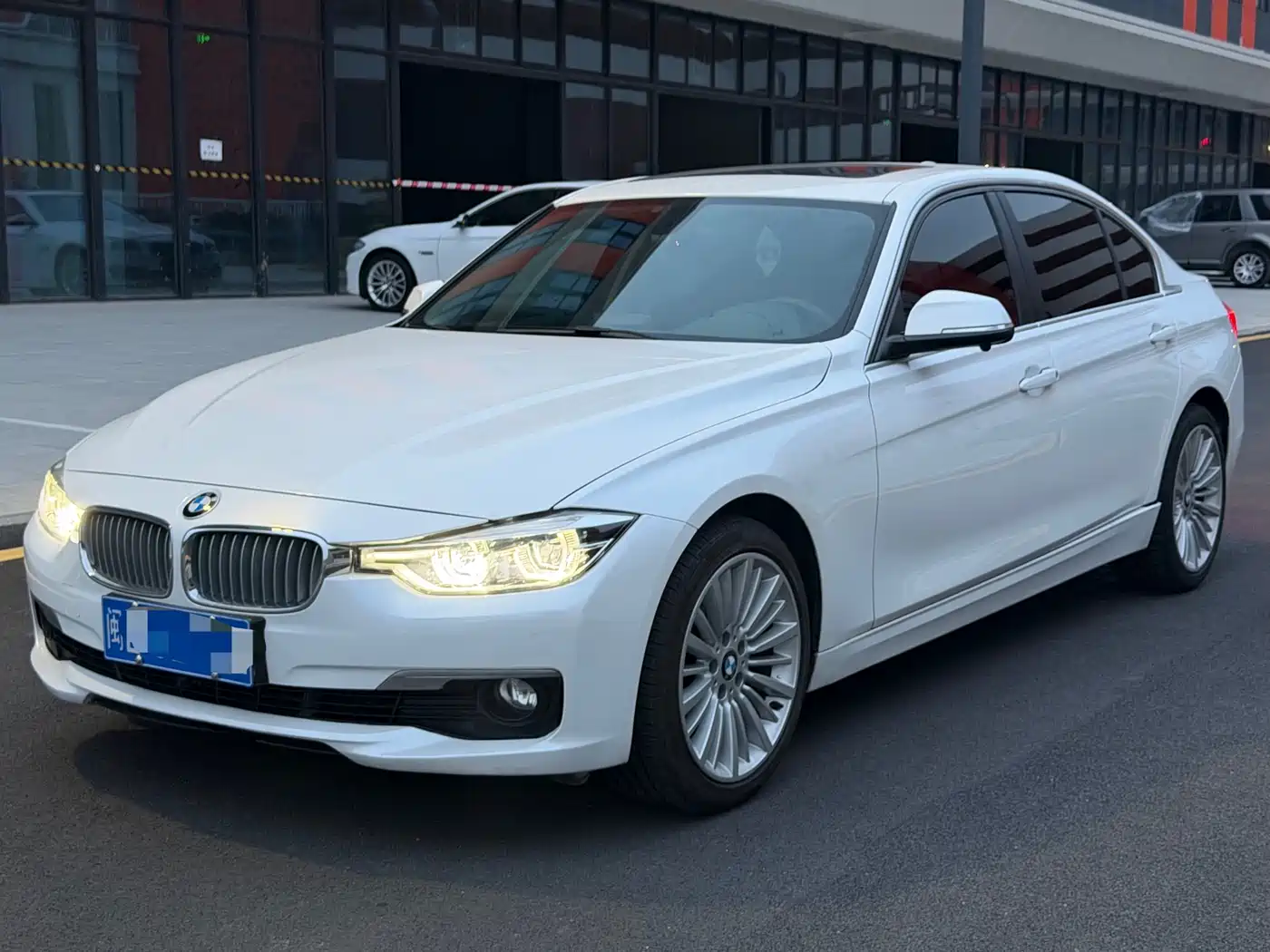 BMW 3 Series 2018 320Li Fashion Style