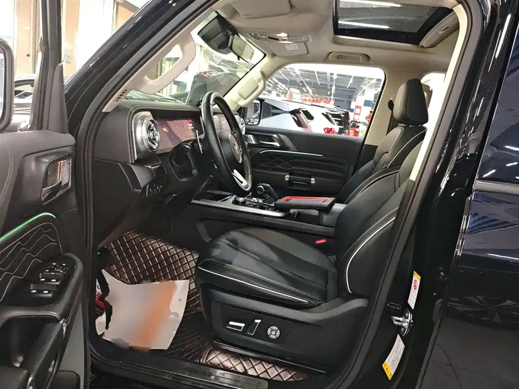 Tank 300 2023 Off-Road Edition 2.0T Conqueror фото 12