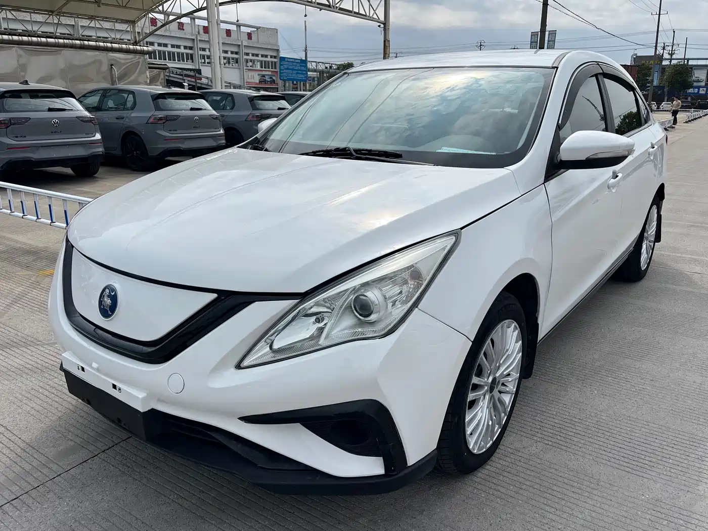 DONGFENG POPULAR S50EV