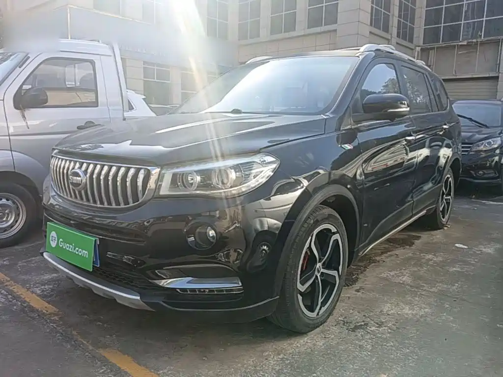 SWM Motor SWM X7 2018 2017 1.5T Automatic Smart Enjoy 7-seater