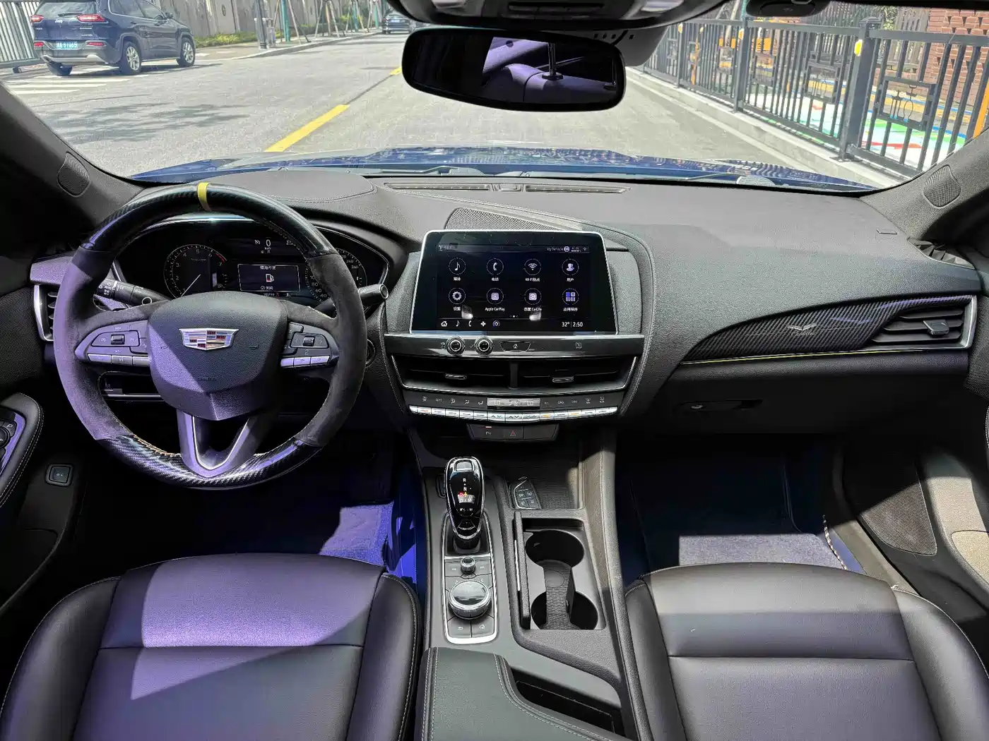 Фото 13 - Cadillac CT5