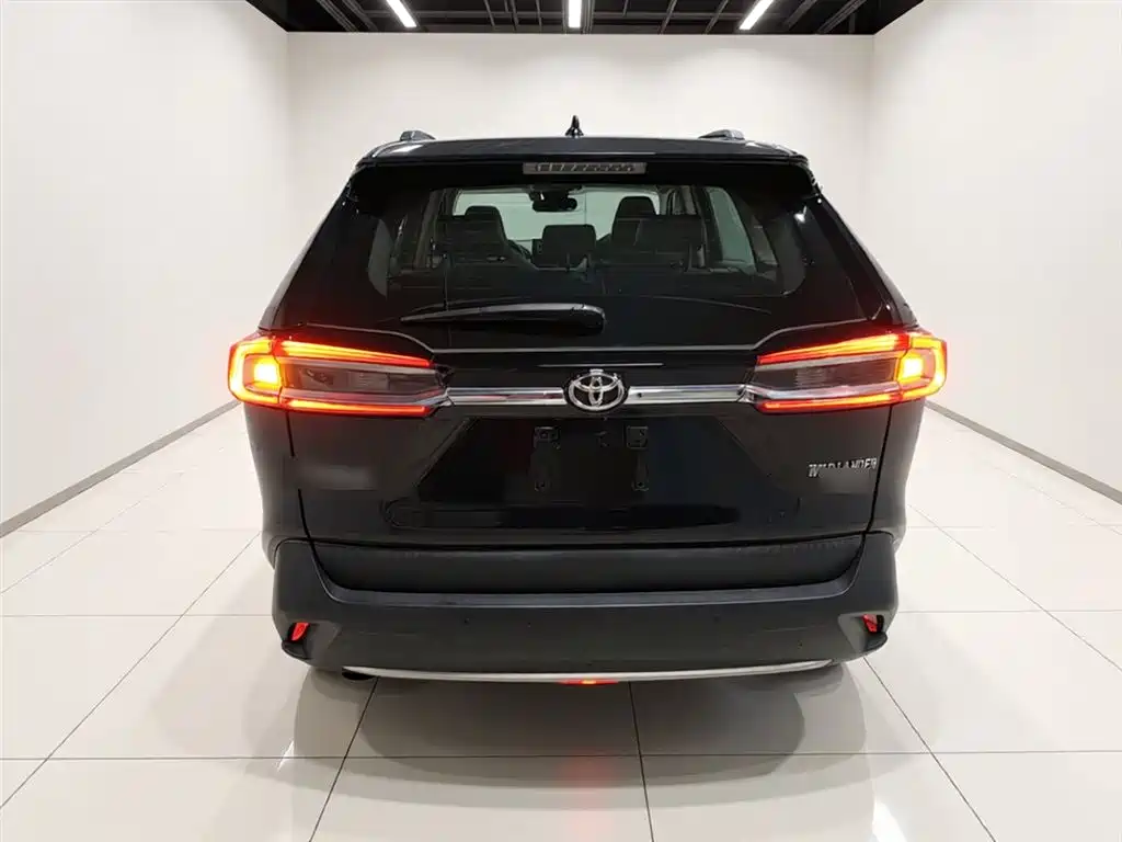 TOYOTA WILANDA