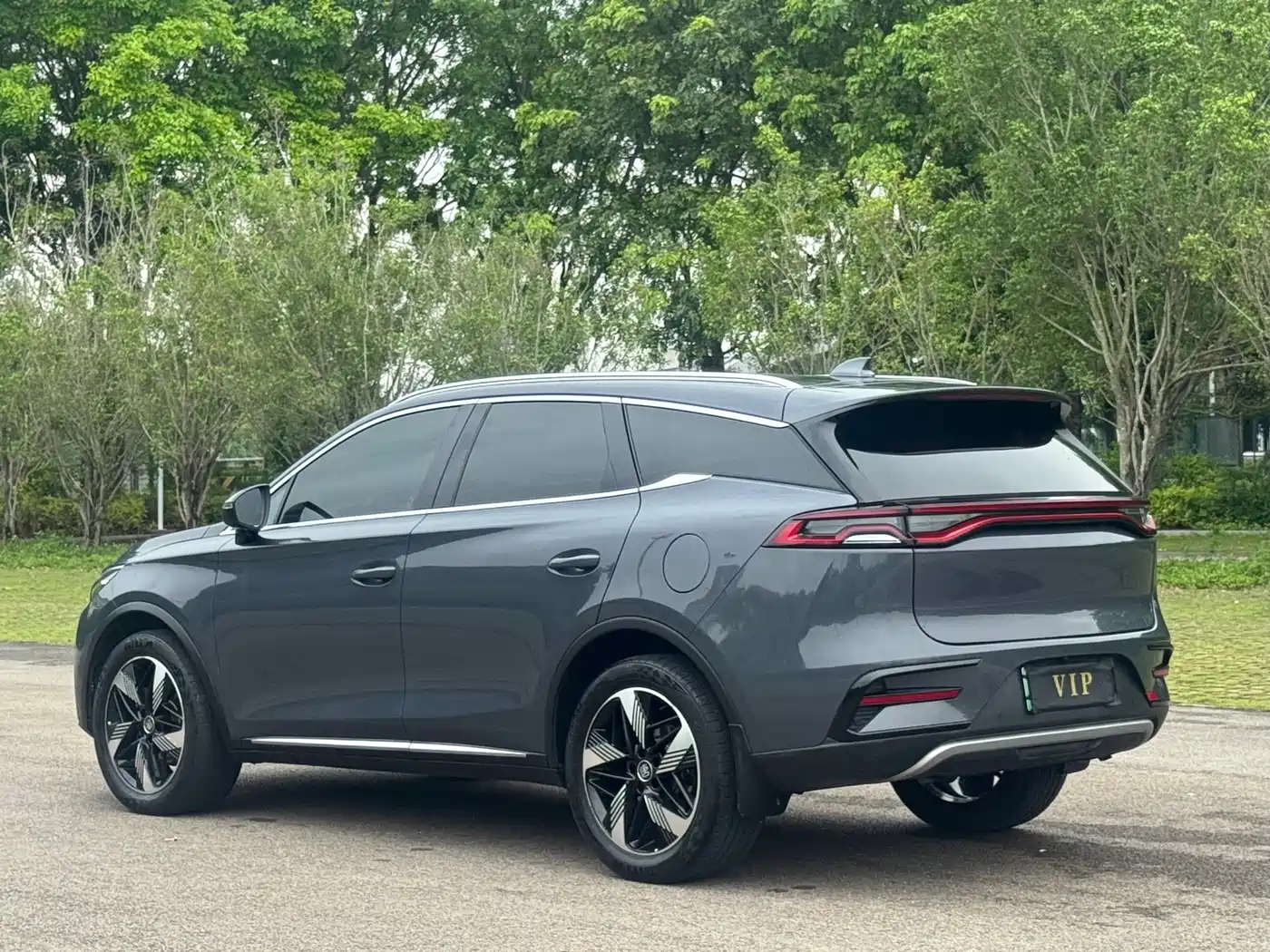 BYD Tang New Energy 2023 Model DM-i Champion Edition 112KM Deluxe фото 17