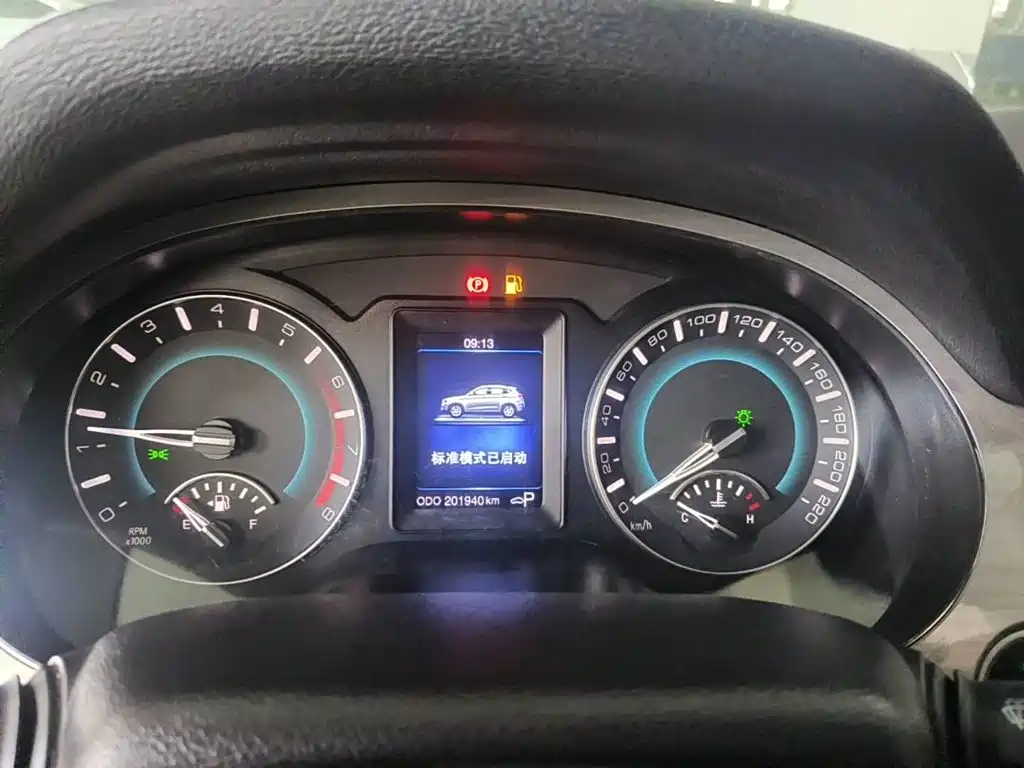 Фото 15 - Haval H2