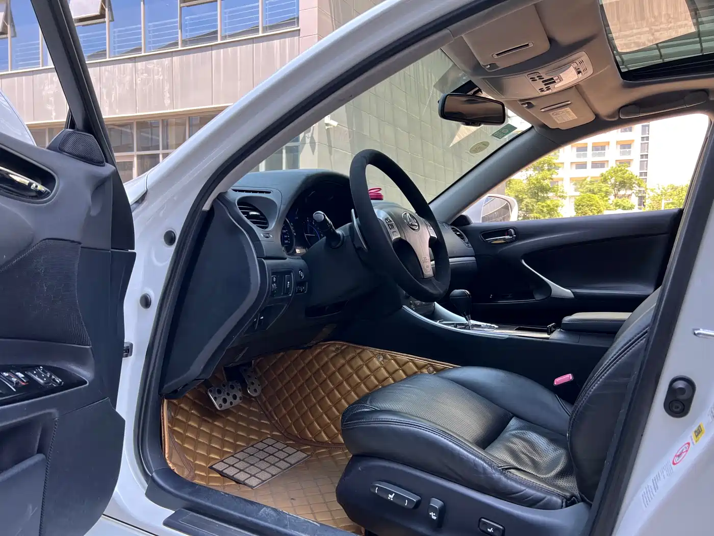 Lexus IS 2011 250 Sport фото 4