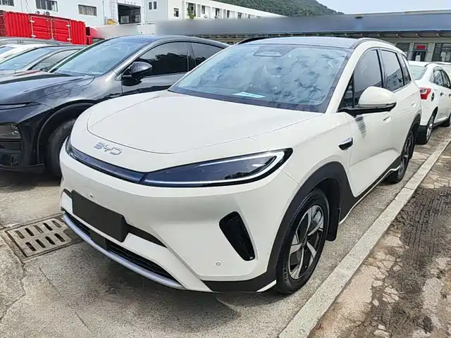 BYD Hai Shi 05 EV 2025 520KM Smart Navigation Edition