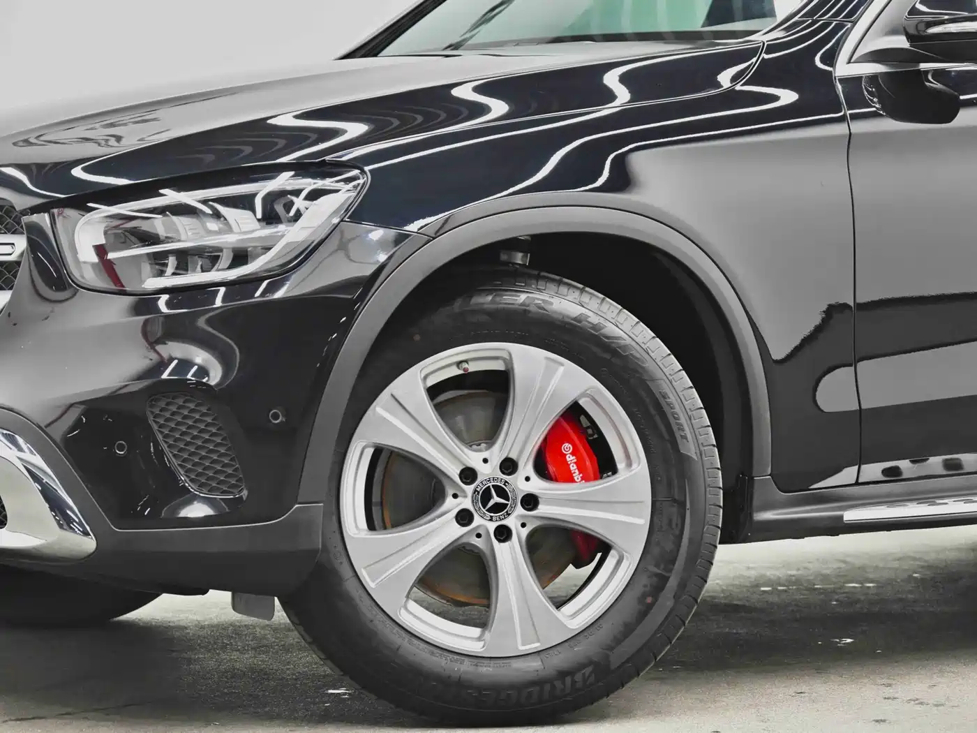 Mercedes-Benz GLC 2020 Facelift GLC 260 L 4MATIC Dynamic фото 15