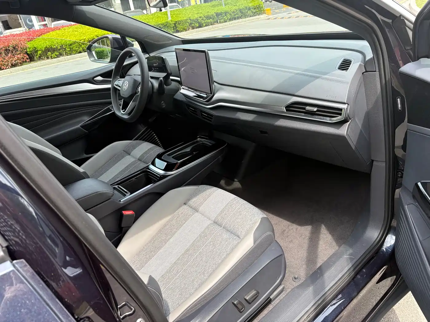 VOLKSWAGEN ID.4 CROZZ