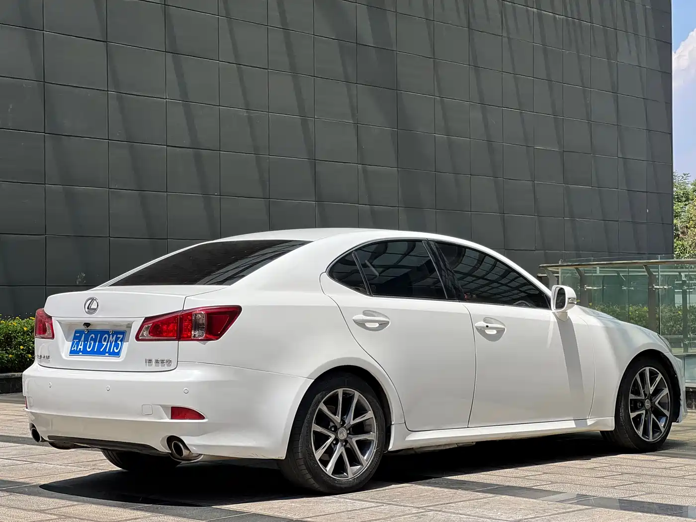Lexus IS 2011 250 Sport фото 11