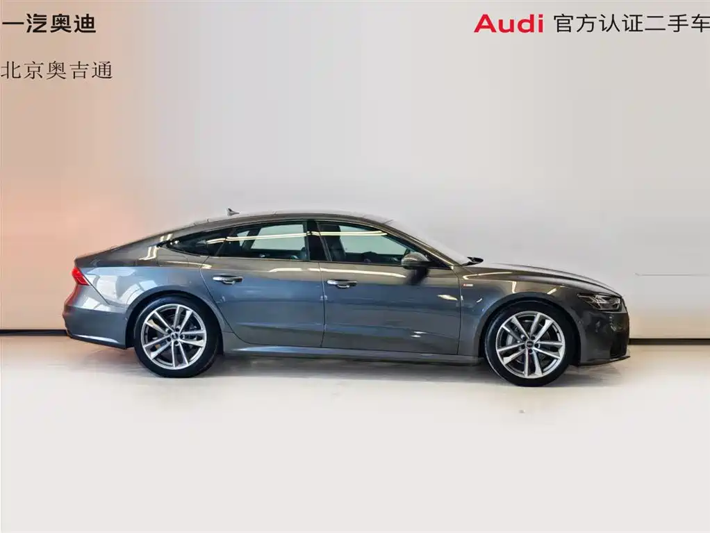Audi A7 2024 45 TFSI Premium Selection фото 18