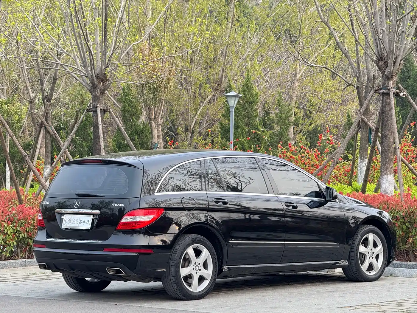 Mercedes-Benz R-Class 2015 R 320 4MATIC Luxury фото 9