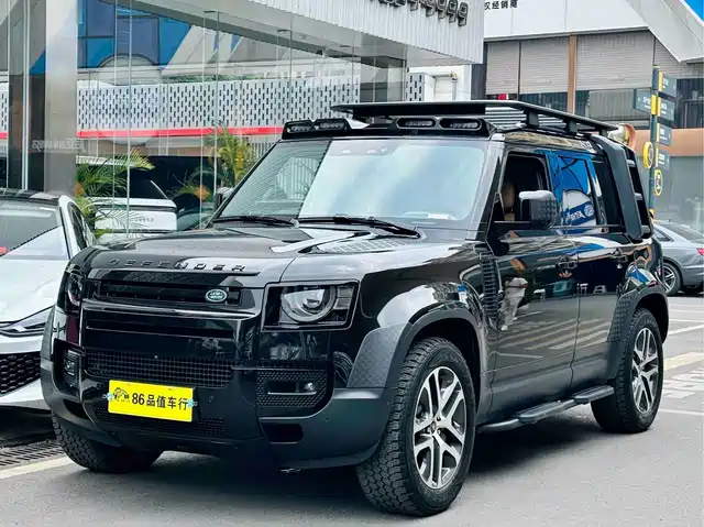 Land Rover Defender 2025 110 3.0T P400 -Dynamic HSE