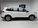Фото 7 - Ford Edge