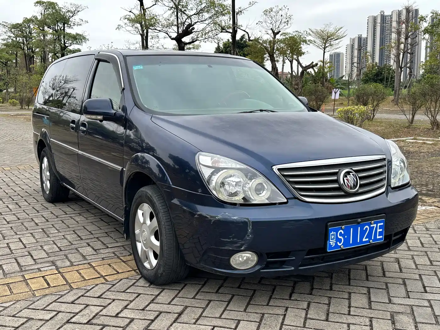 Buick GL8 2006 Model GL8 3.0L XT Navigation Edition фото 3