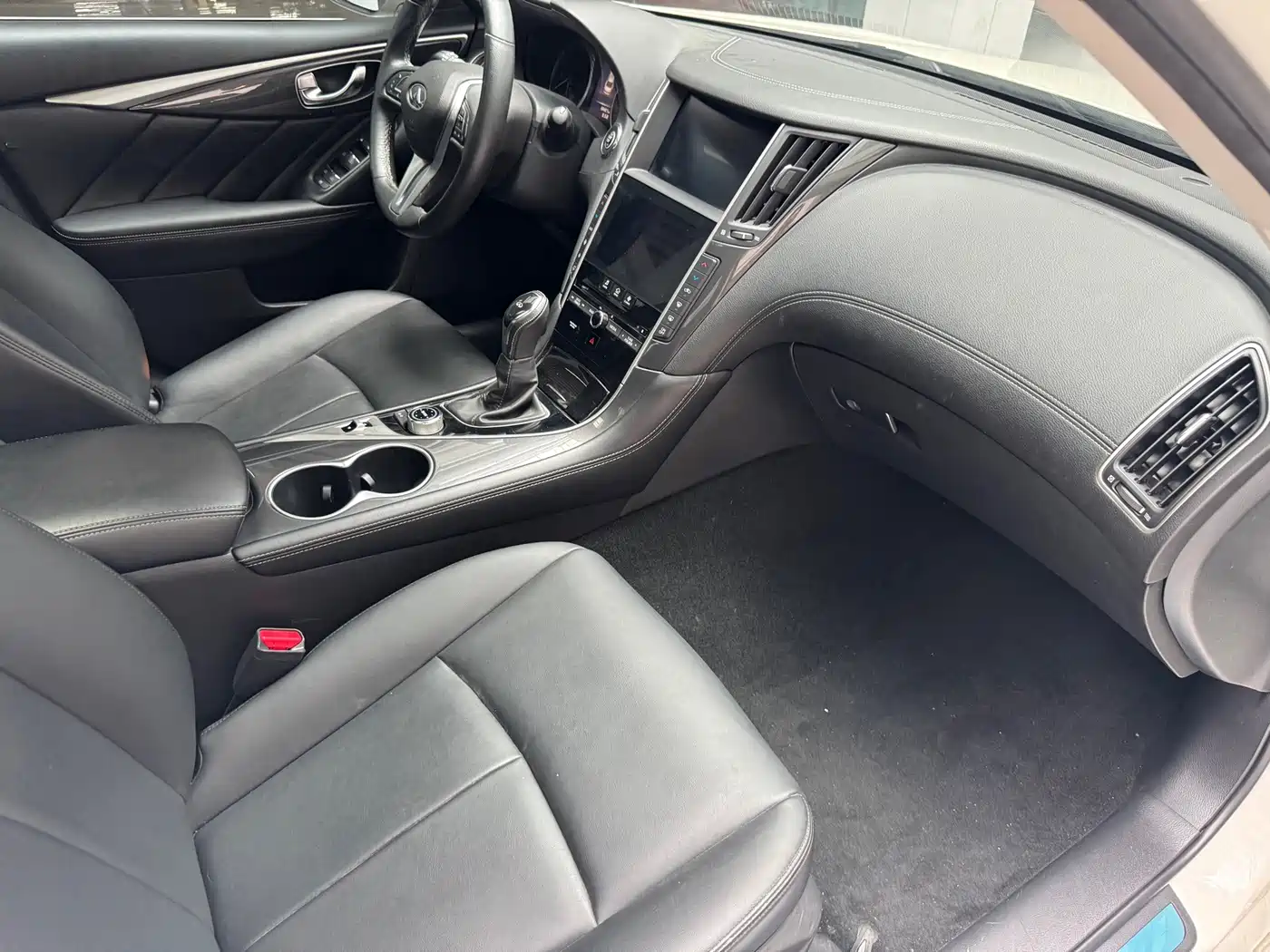 Infiniti Q50L 2023 2022 2.0T Premium Edition