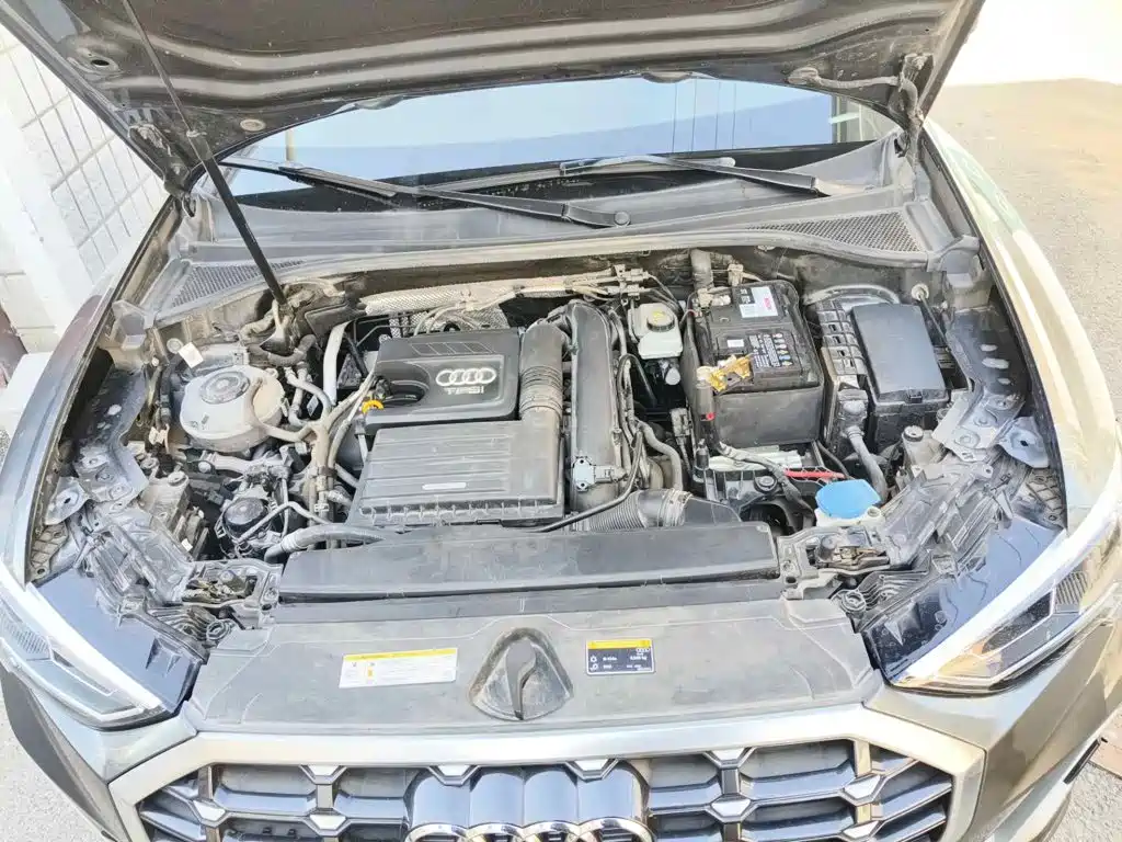 Фото 9 - Audi Q3