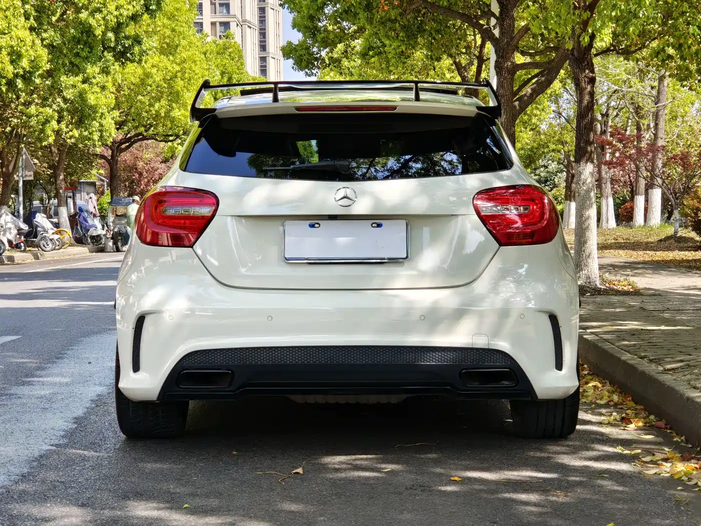 Mercedes-Benz A-Class AMG (Import) 2014 AMG A 45 4MATIC фото 15