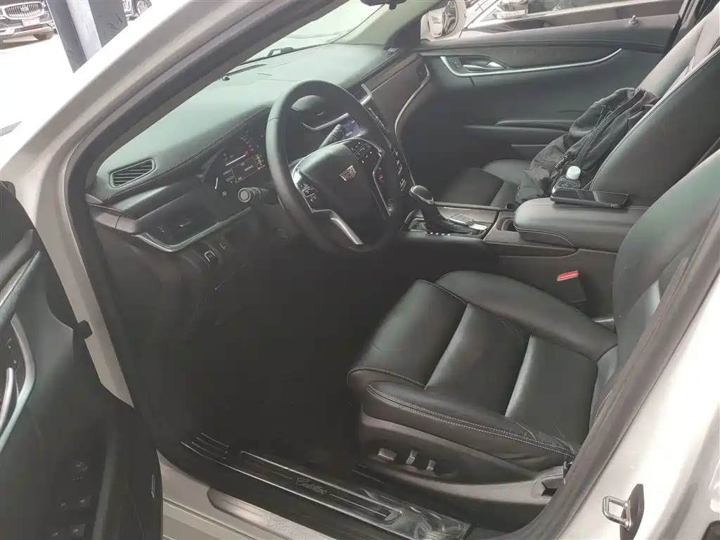 Cadillac XTS 2018 28T Elite фото 11