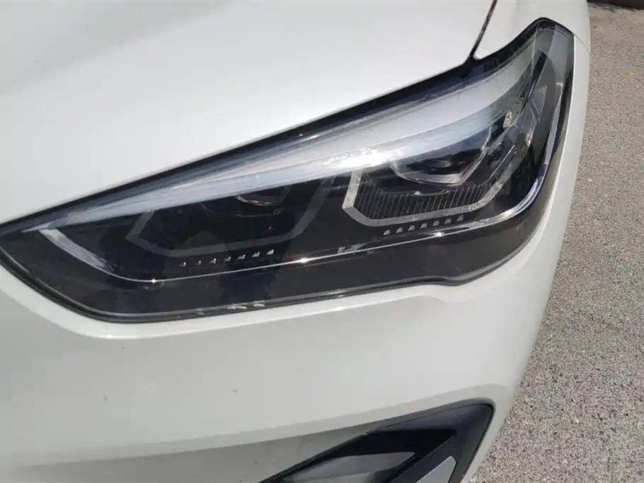 BMW X1 2020 sDrive20Li Premium Edition фото 5