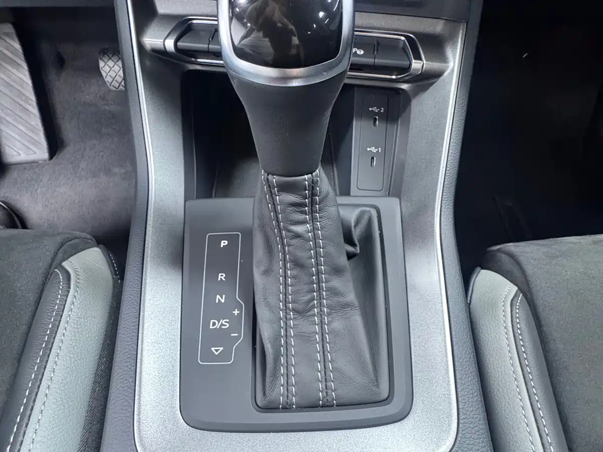 Audi Q3 2022 35 TFSI Fashion Dynamic фото 22
