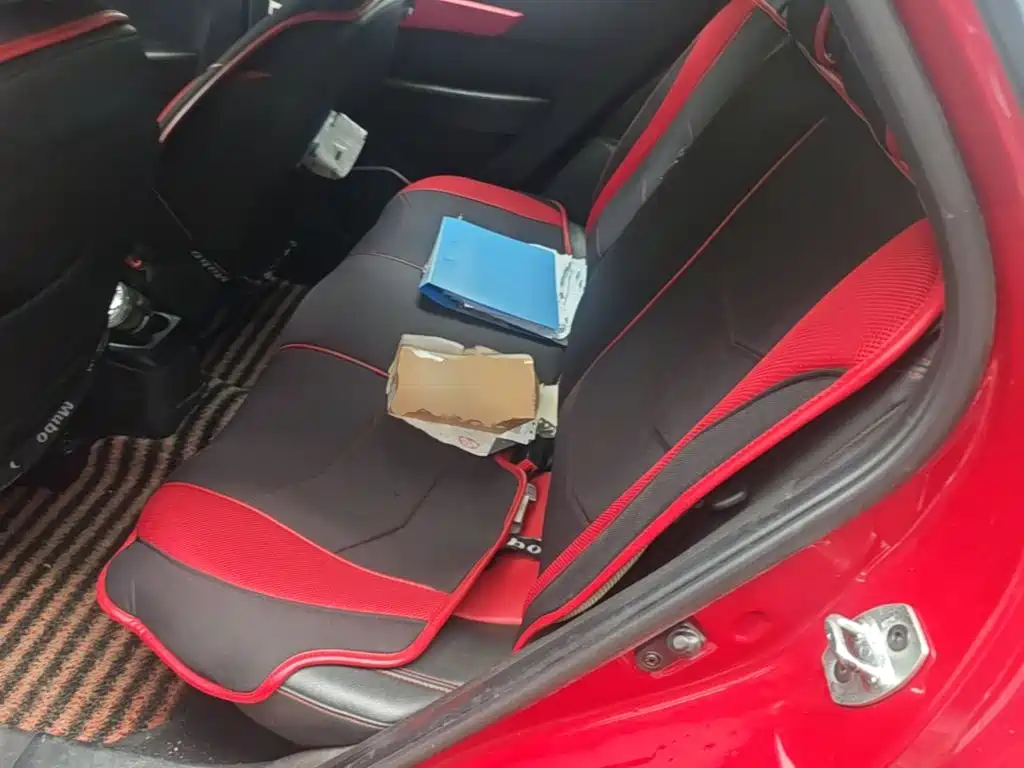 JAC Motors Refine S2 2015 2015 1.5L CVT Luxury Smart