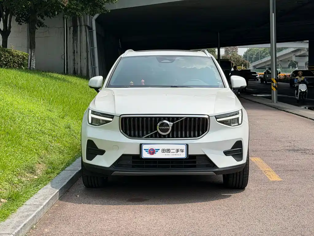 Volvo XC40 2023 2023 Model B3 Smart Drive Fashion Edition
